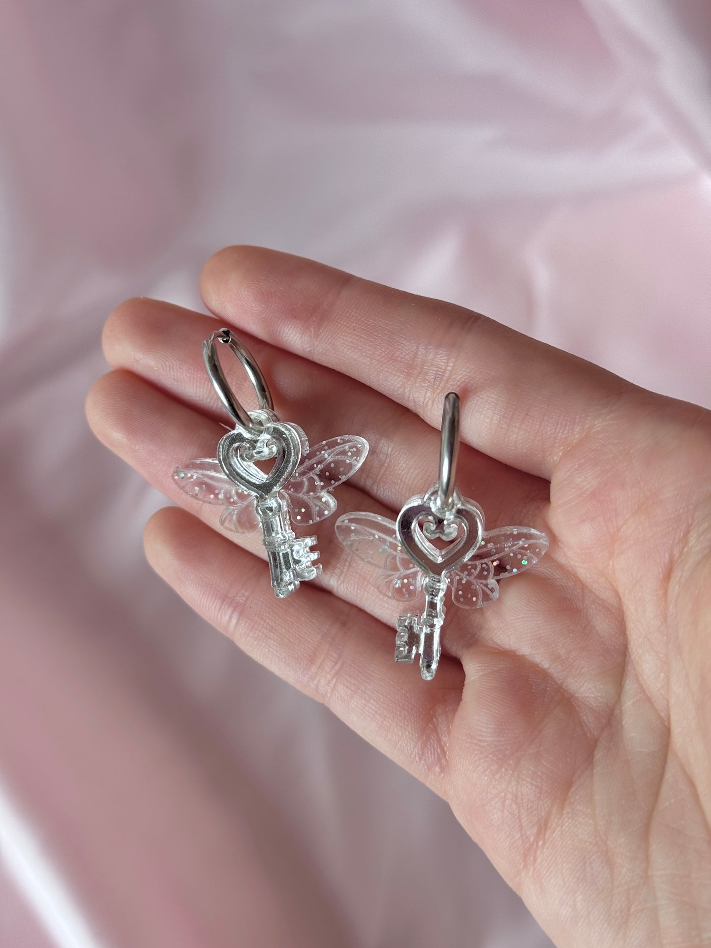 LLAVES ALADAS|pendientes