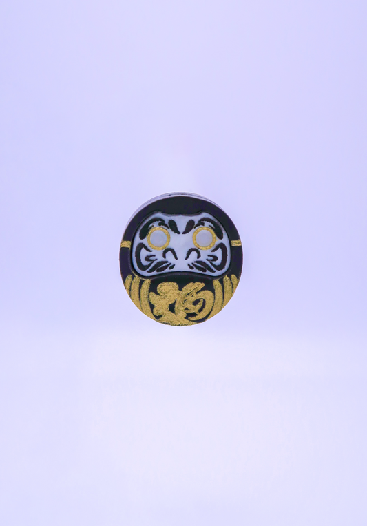 DARUMA NEGRO │ pendientes